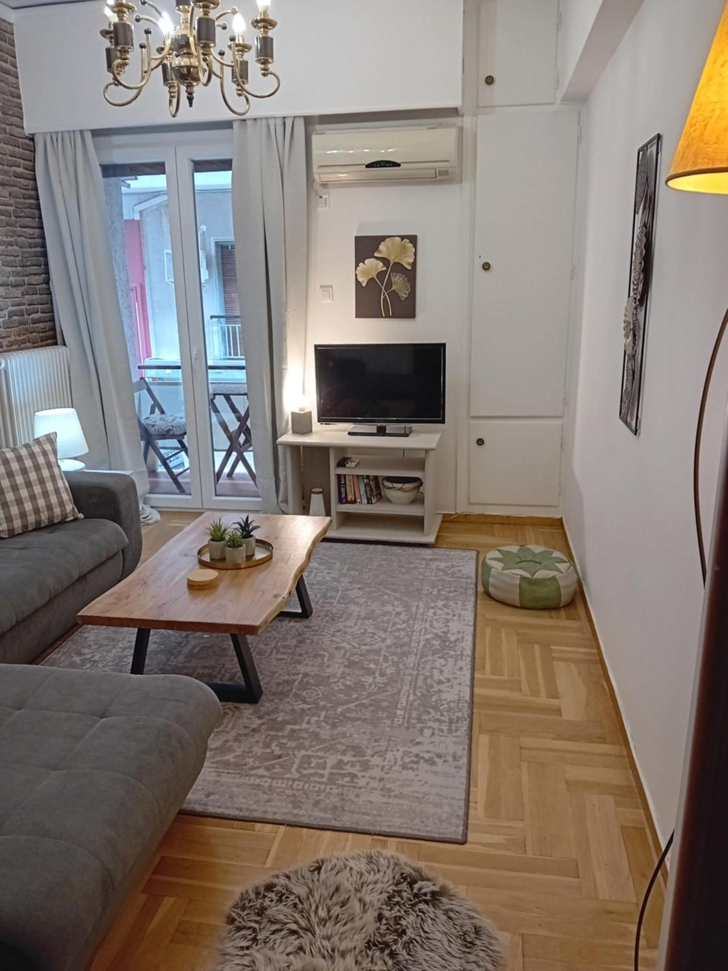 Joanna'S Heart Of Athens One Br Charm Balcony View Walk To Tourist Spots Apartment Exterior photo